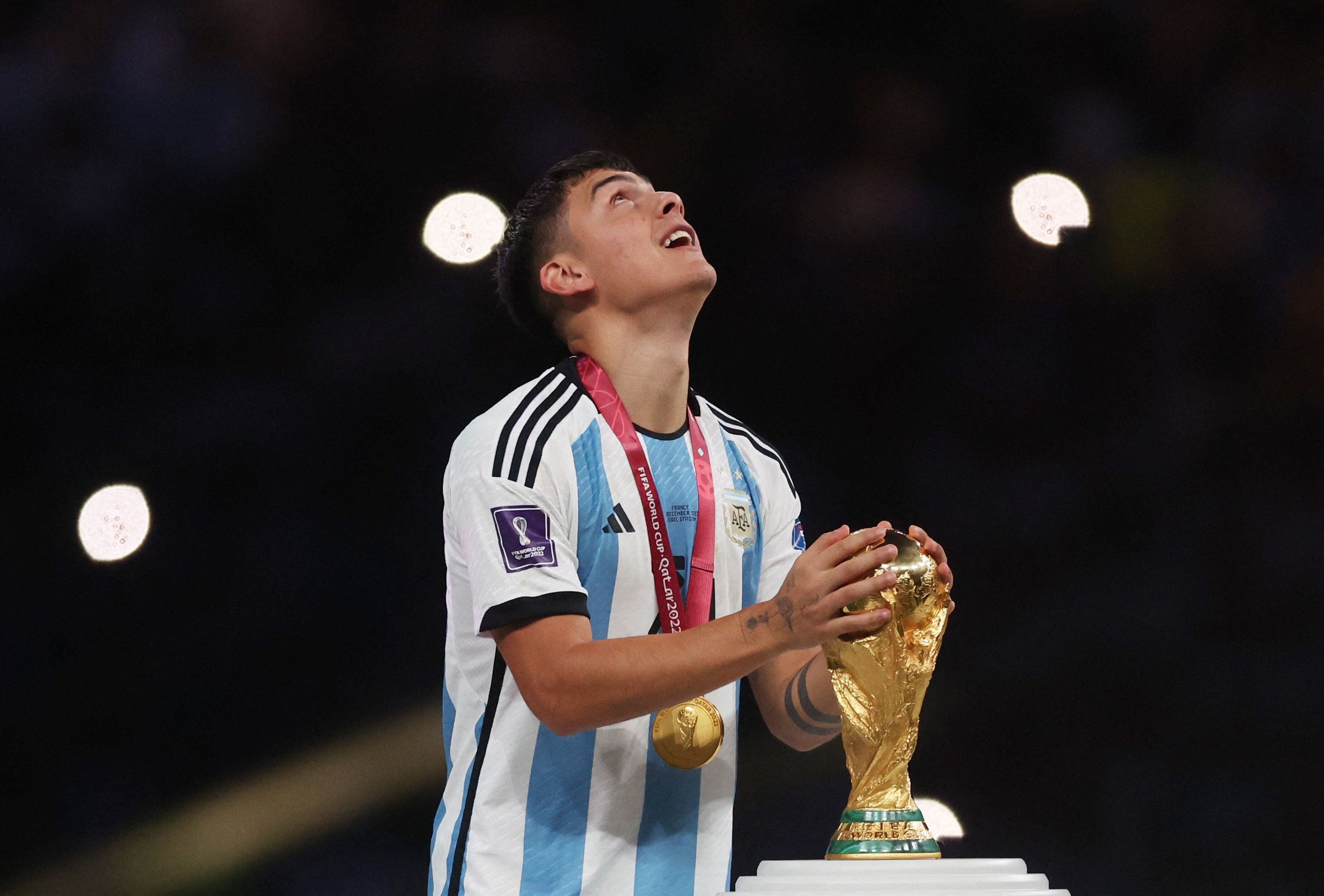 Paulo Dybala viene peleando con distintas lesiones: ¿llegará a la Copa América? (Foto: Reuters/Lee Smith)