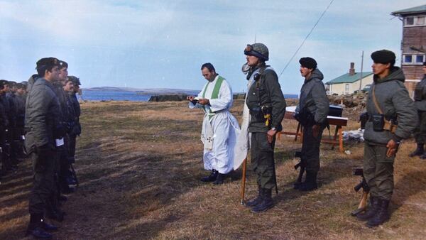 La jura de la bandera en las Islas Malvinas