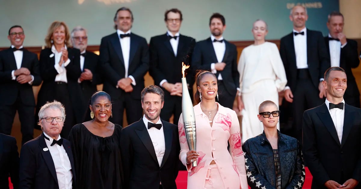 Le Feu Olympique a illuminé le tapis rouge du Festival de Cannes