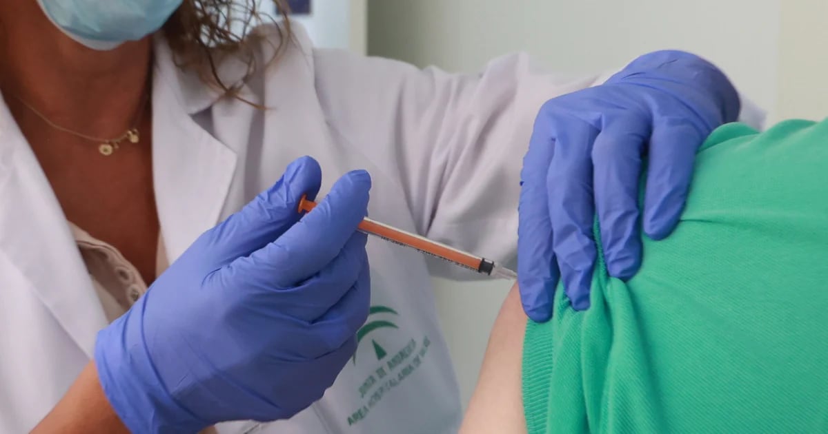In Spain, the cost of vaccination rises to 1519 euros per person per year, but it is still very profitable: from 6 to 282 euros, this is the full price
