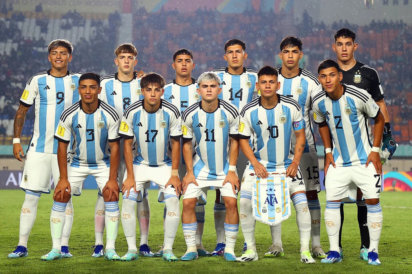 Se definió el rival de Argentina en octavos de final del Mundial Sub 17:  podría disputar un clásico contra Brasil si avanza - Infobae