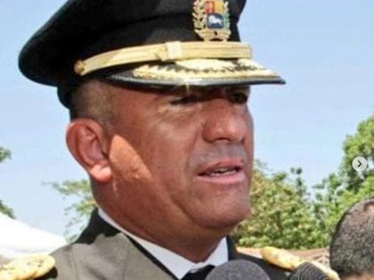 El General Carlos Enrique Terán Hurtado fue destituido de la Dirección de Investigaciones por la fuga del teniente Caldera
