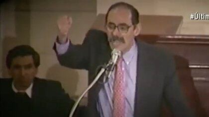 Horacio Serpa when he pronounced 'mamola' in Congress