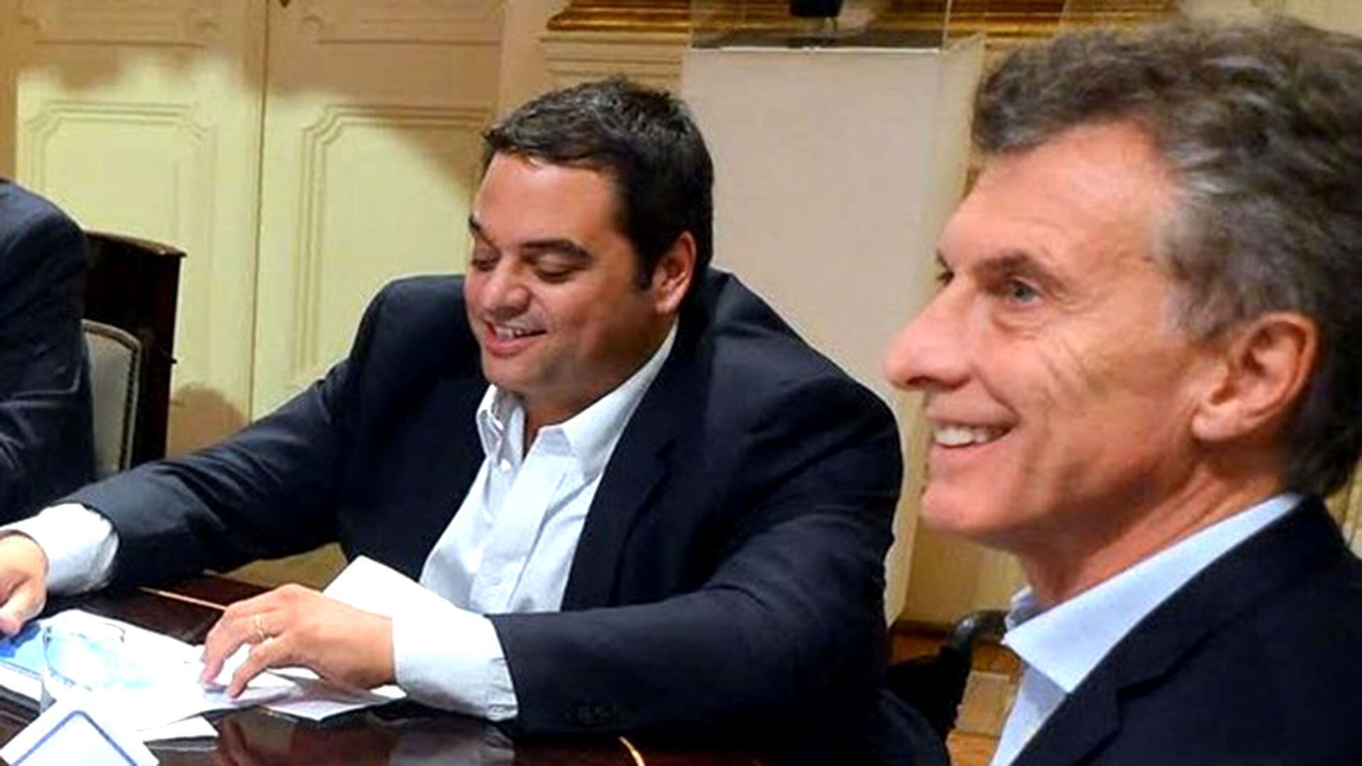 Mauricio Macri junto a Jorge Triaca