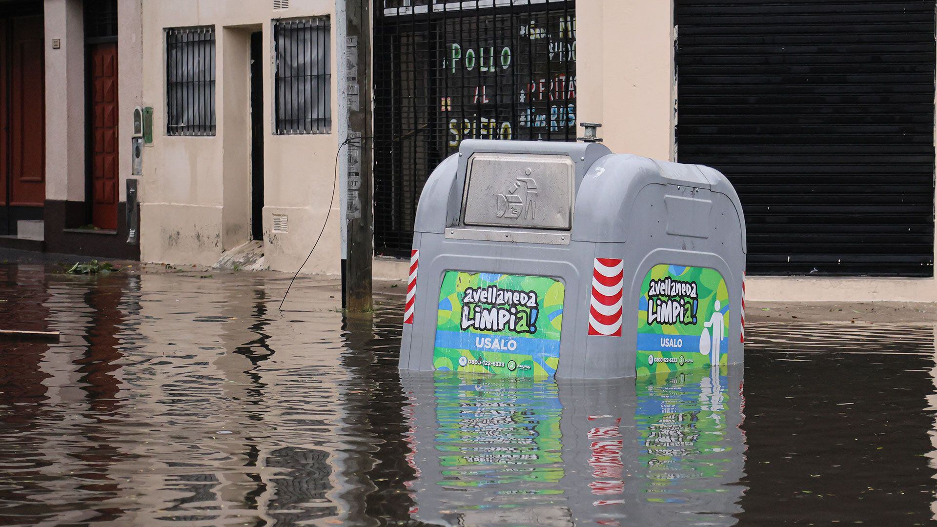 Tormenta Avellaneda portada