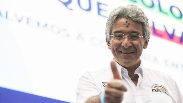 Il candidato Enrique Gómez ha denunciato la censura dei media regionali che non gli ha permesso di partecipare al dibattito presidenziale. Foto: Colprensa.