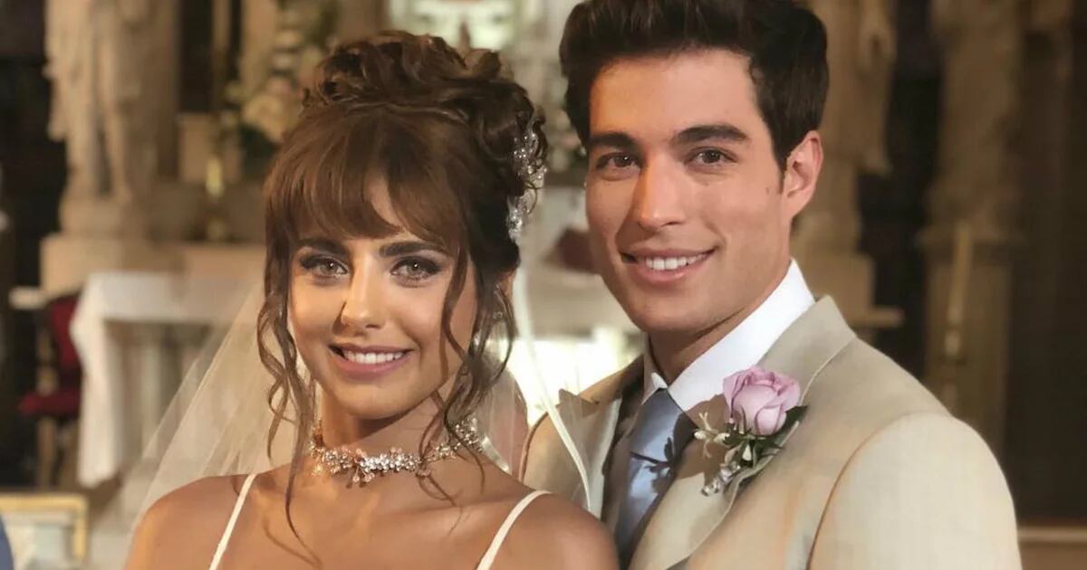 Michelle Renaud Y Danilo Carrera Confirmaron Su Romance Con Una Foto En Instagram Infobae 