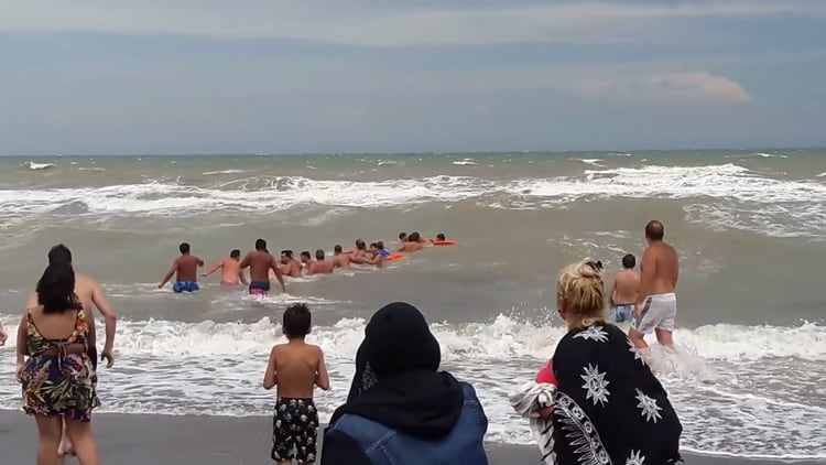 Las largas permanencias en el mar también aumentan el riesgo de otitis