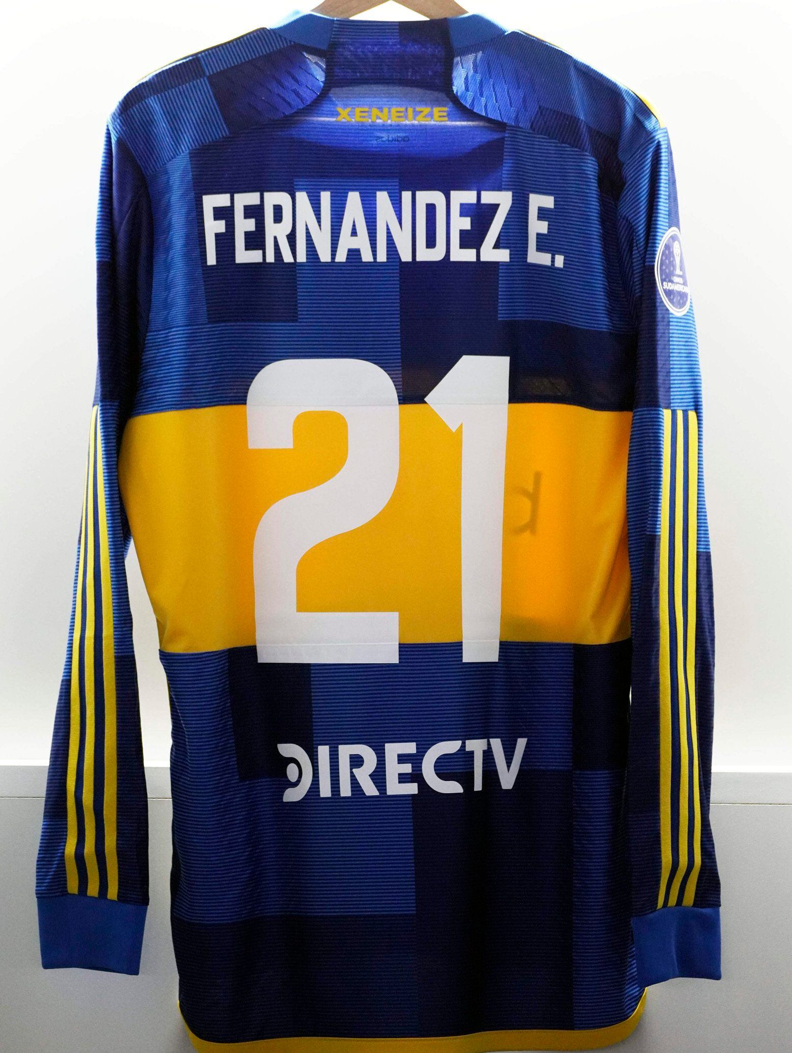 La camiseta de Ezequiel Fernández (@BocaJrsOficial)