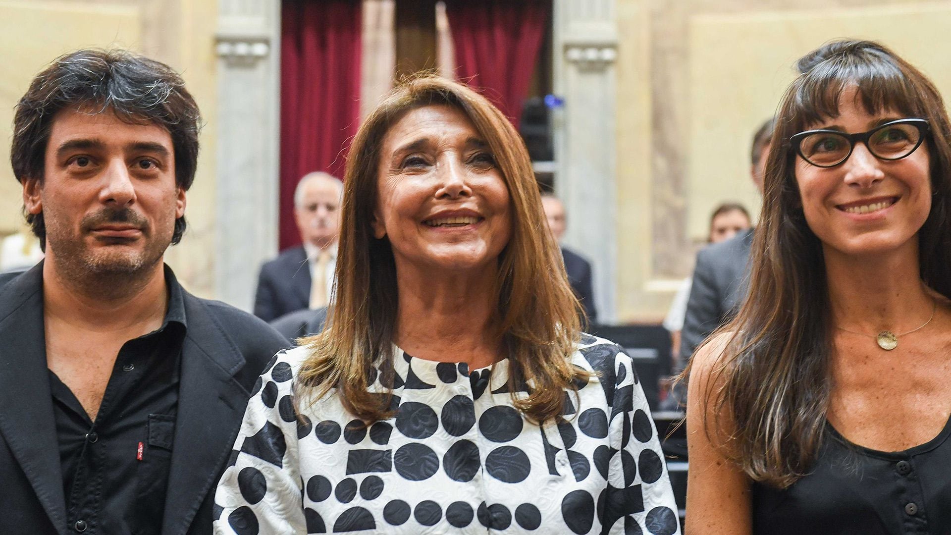 la Defensora de los Derechos de las Niñas, Niños, y Adolescentes, . Marisa Graham había denunció la falta de alimentos en comedores y merenderos Senado