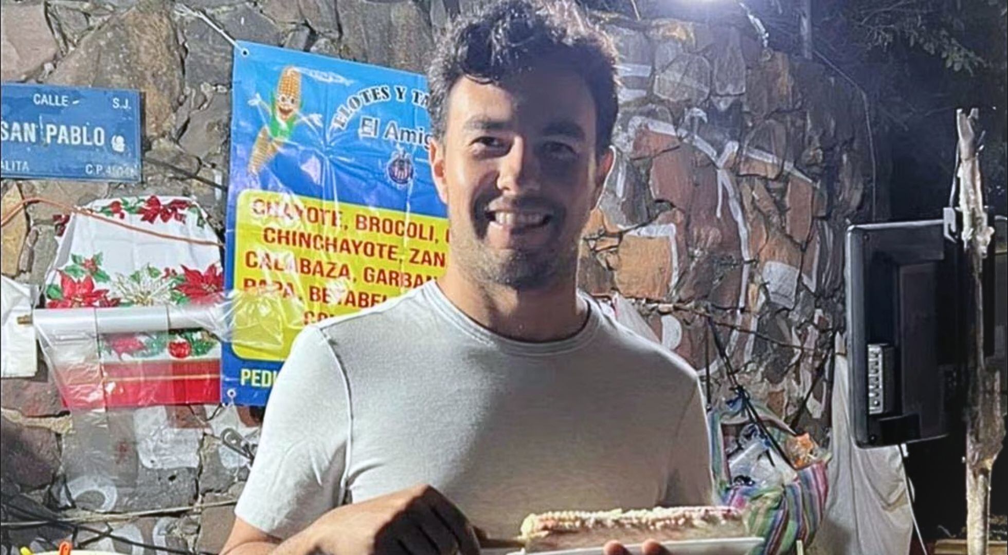 Checo Pérez se declara fanático de la gastronomía mexicana, especialmente de los antojitos que degusta en su tiempo libre