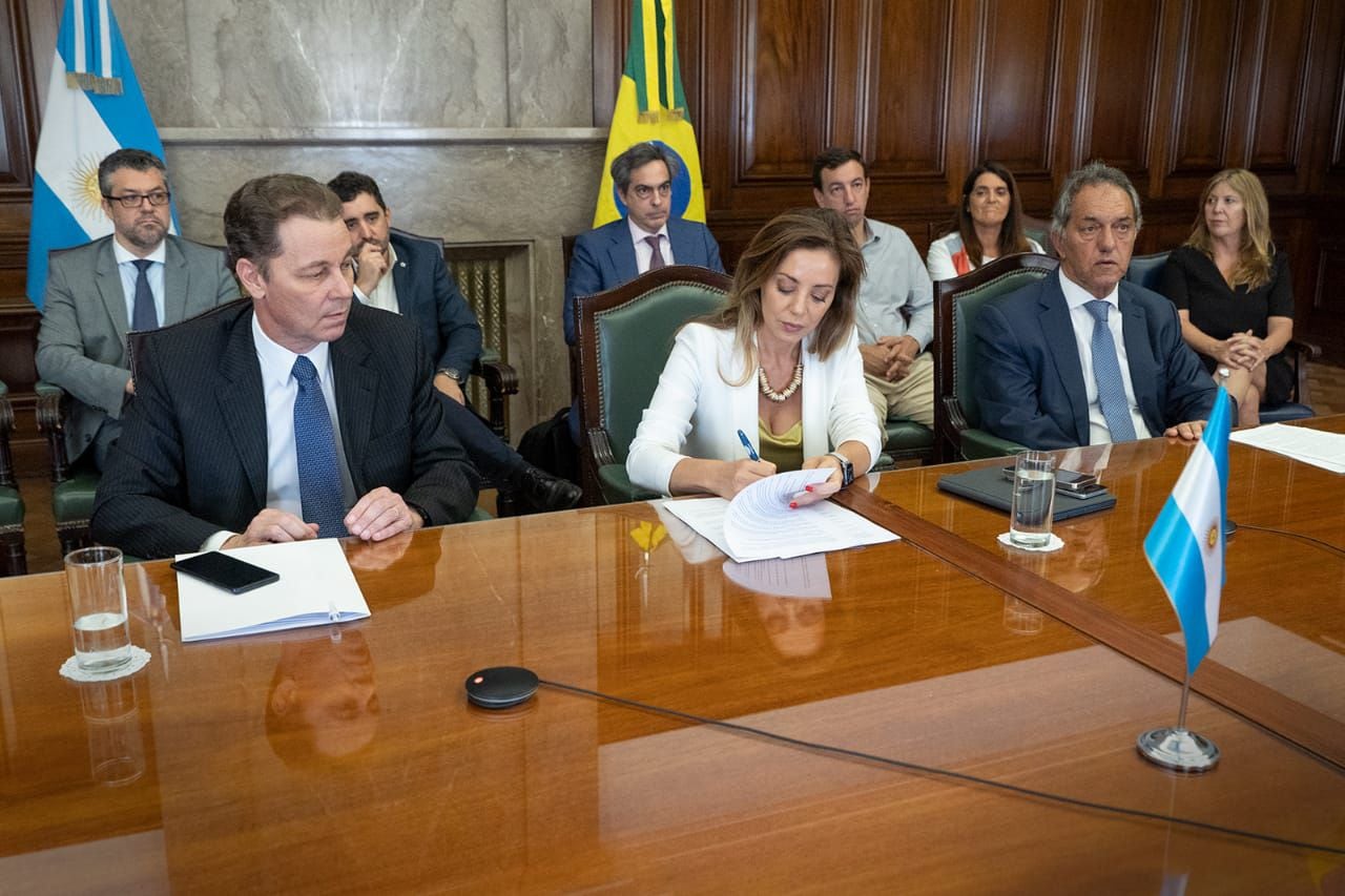 Acuerdo energía Brasil-Argentina Royón Fernández Scioli