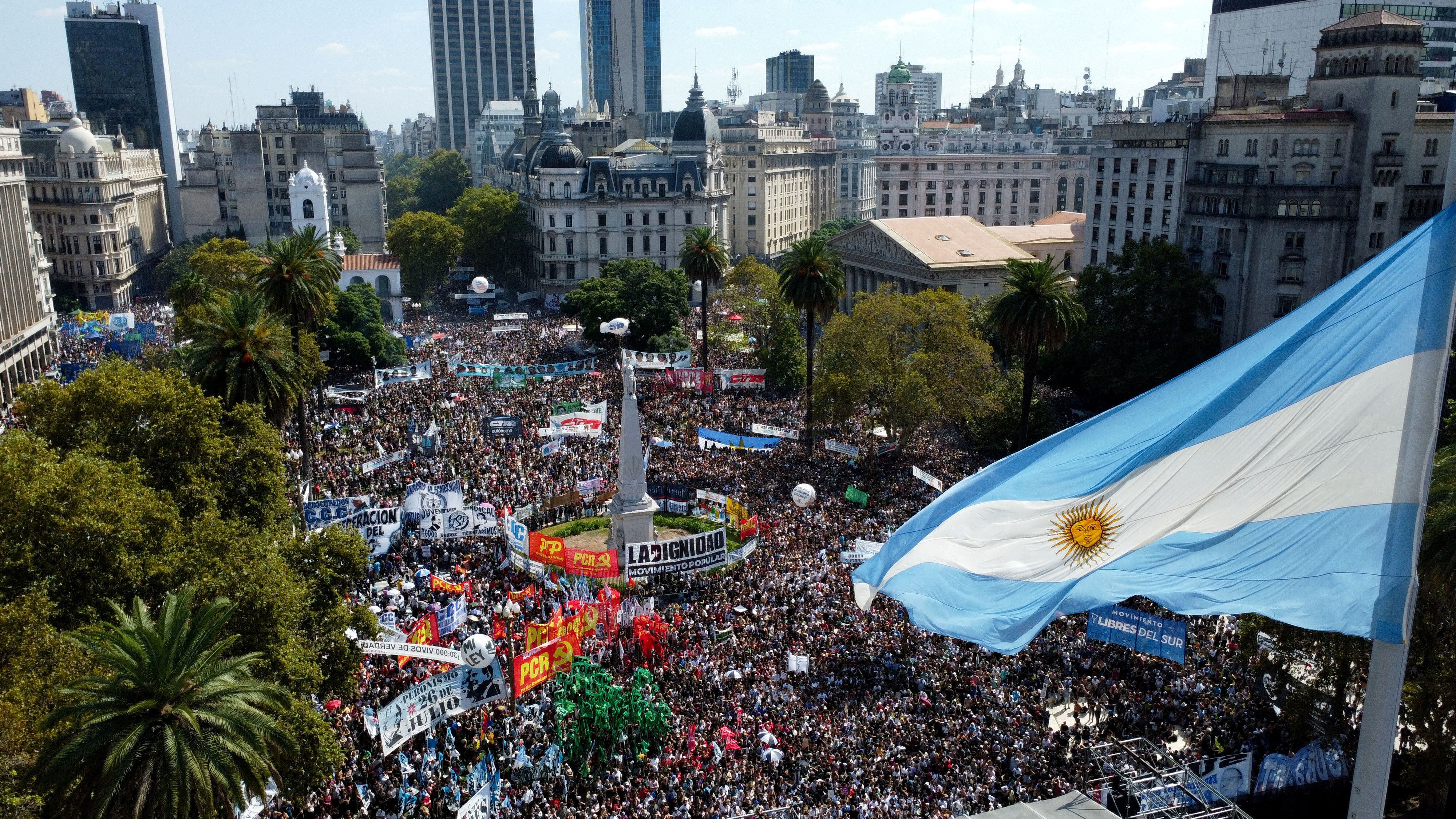 La movilización por el Día de la Memoria fue masiva y tuvo una convocatoria de más de 80 mil personas 