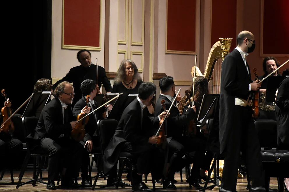 20 Fotos La Velada Inaugural De Martha Argerich En El Teatro Colón Infobae 5231