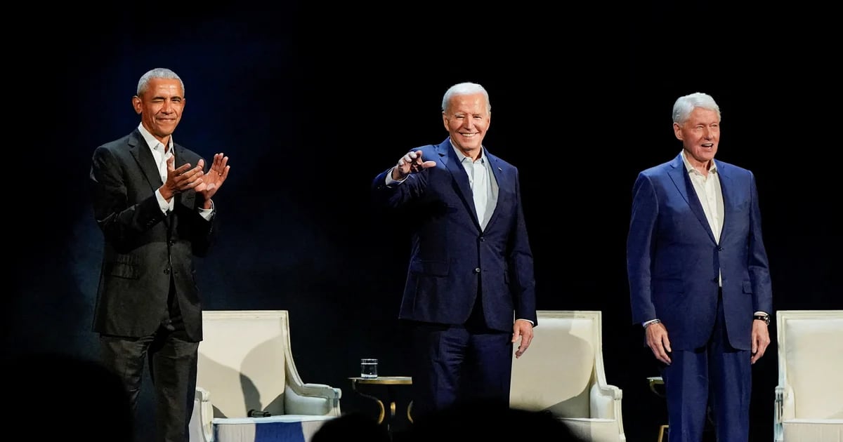 Joe Biden will be the keynote speaker at the Democratic convention in Chicago: former presidents Barack Obama and Bill Clinton will also be in attendance.