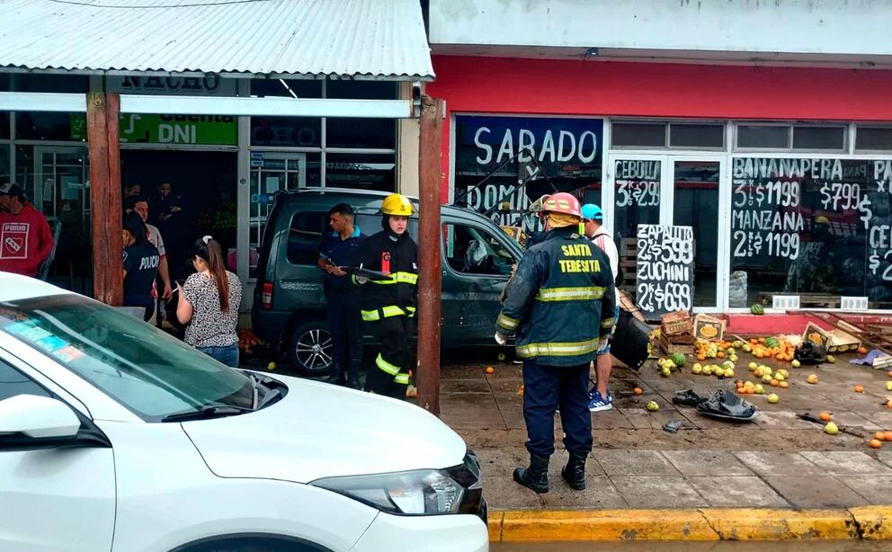 Manejaba alcoholizado, perdió el control de su auto y casi provoca una  tragedia en Santa Teresita - Infobae