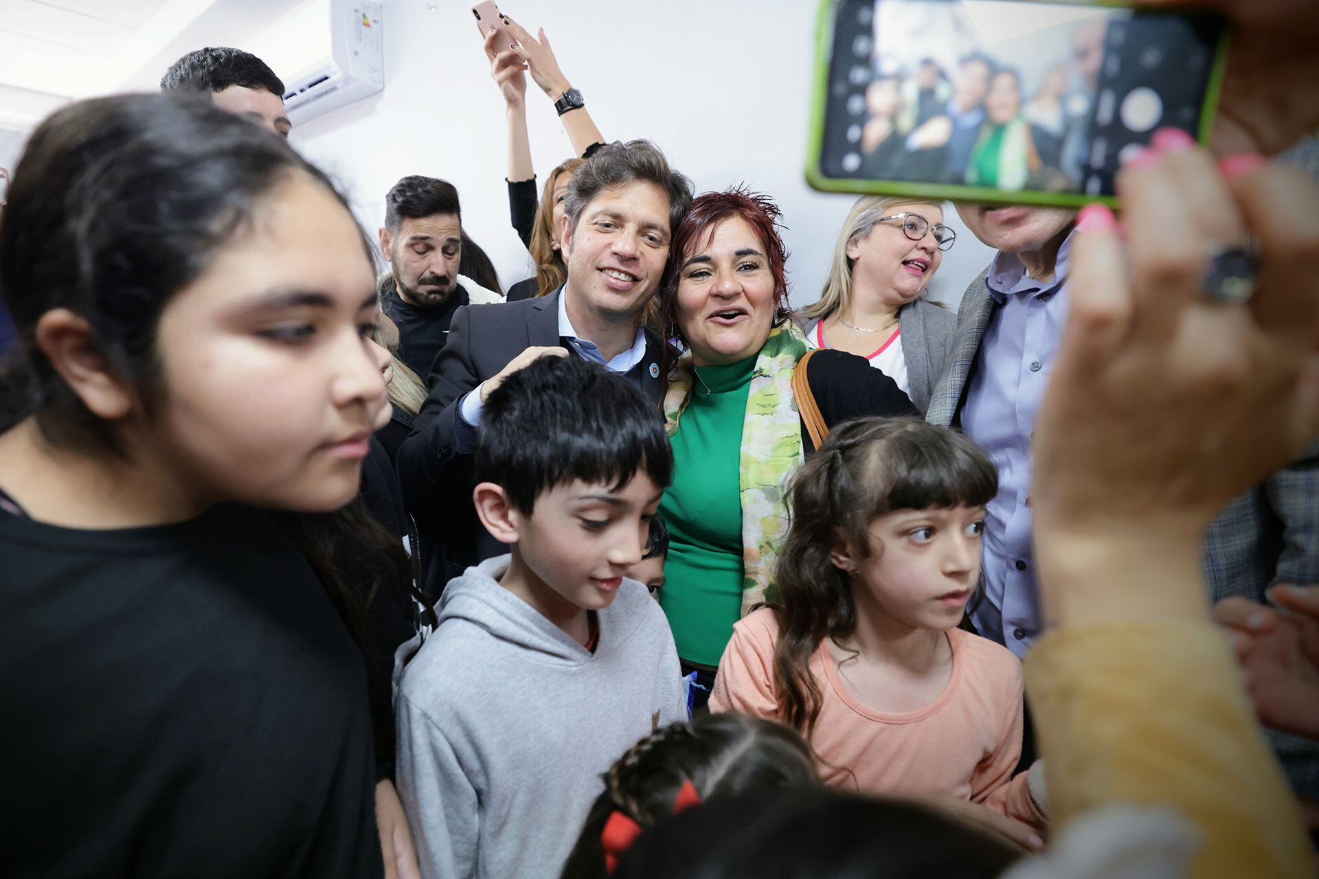 Axel Kicillof inaugura escuela en Berisso