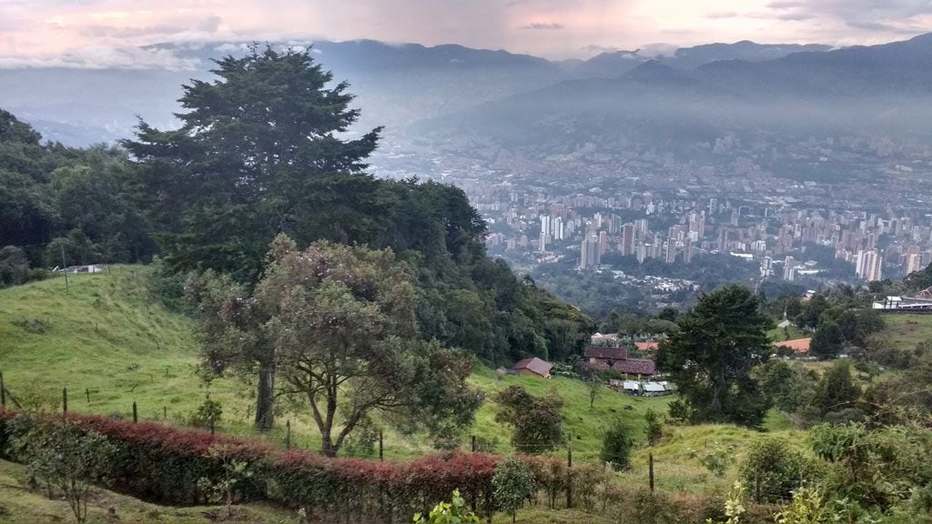  Medellín tiene principalmente con un estado del tiempo subtropical húmedo. (Alcaldía de Medellín)