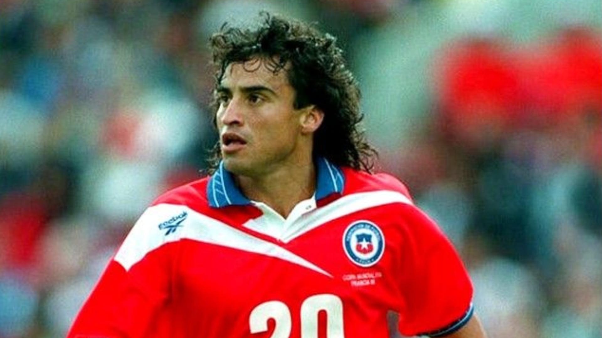 Fabián Estay defendió a la selección de Chile en el Mundial Francia 1998, también disputó cuatro Copas América y las eliminatorias para Corea-Japón 2002