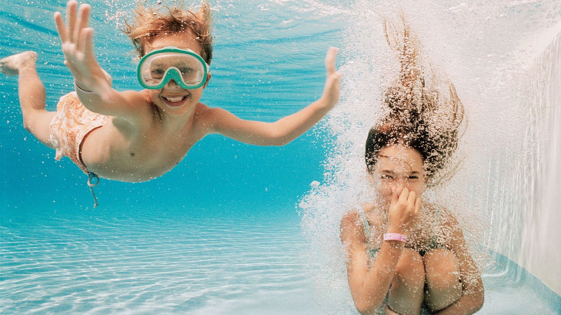 Consejos clave para tener cuidado con los niños en la piscina