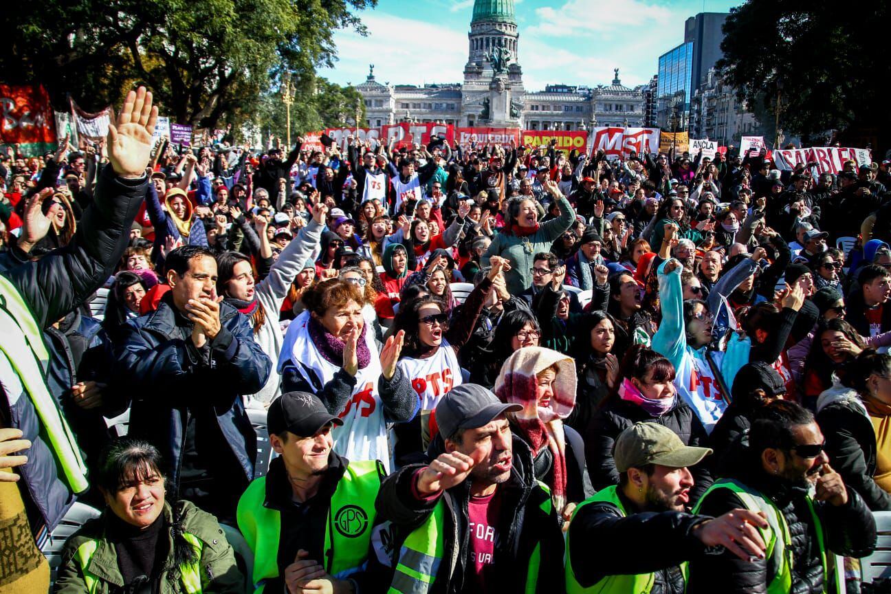 Acto de la izquierda en el Congreso