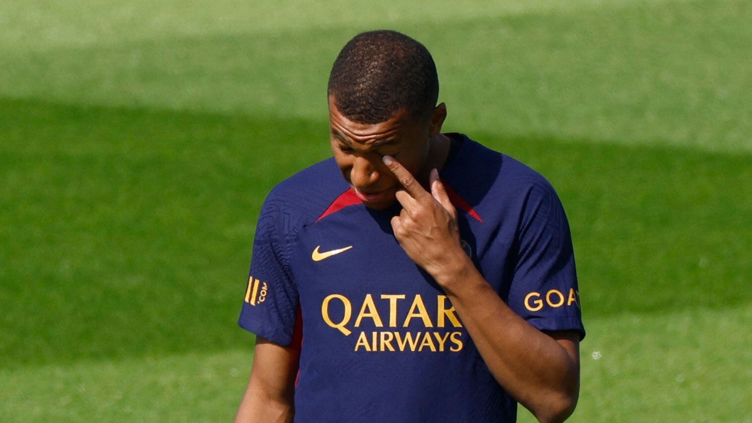 Máxima tensión entre el PSG y Mbappé: el desesperado intento de último  momento del club que el delantero rechazó - Infobae