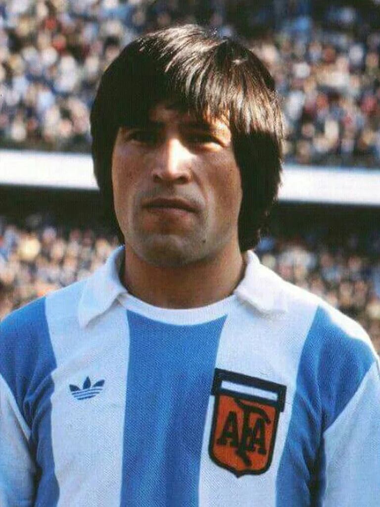 Fue Campeón Del Mundo Con Argentina Pero Se Retiró A Los 29 Años Y Hoy 8283