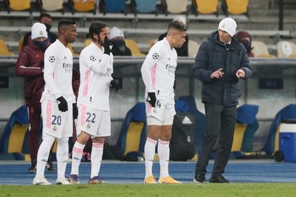 Real Madrid cayó en Ucrania y quedó complicado de cara a la clasificación para los octavos de la Champions
 REUTERS/Gleb Garanich