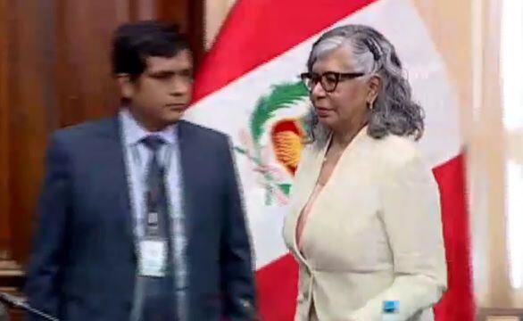 María Zavala culminó su participación en la Comisión de Justicia.