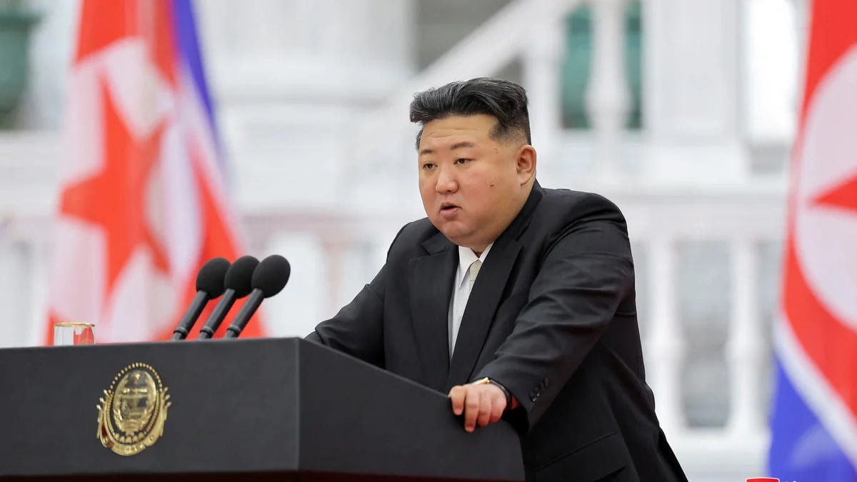 Kim Jong-un volvió a hacer alarde de sus armas nucleares y dijo que las prepara para el combate contra Estados Unidos