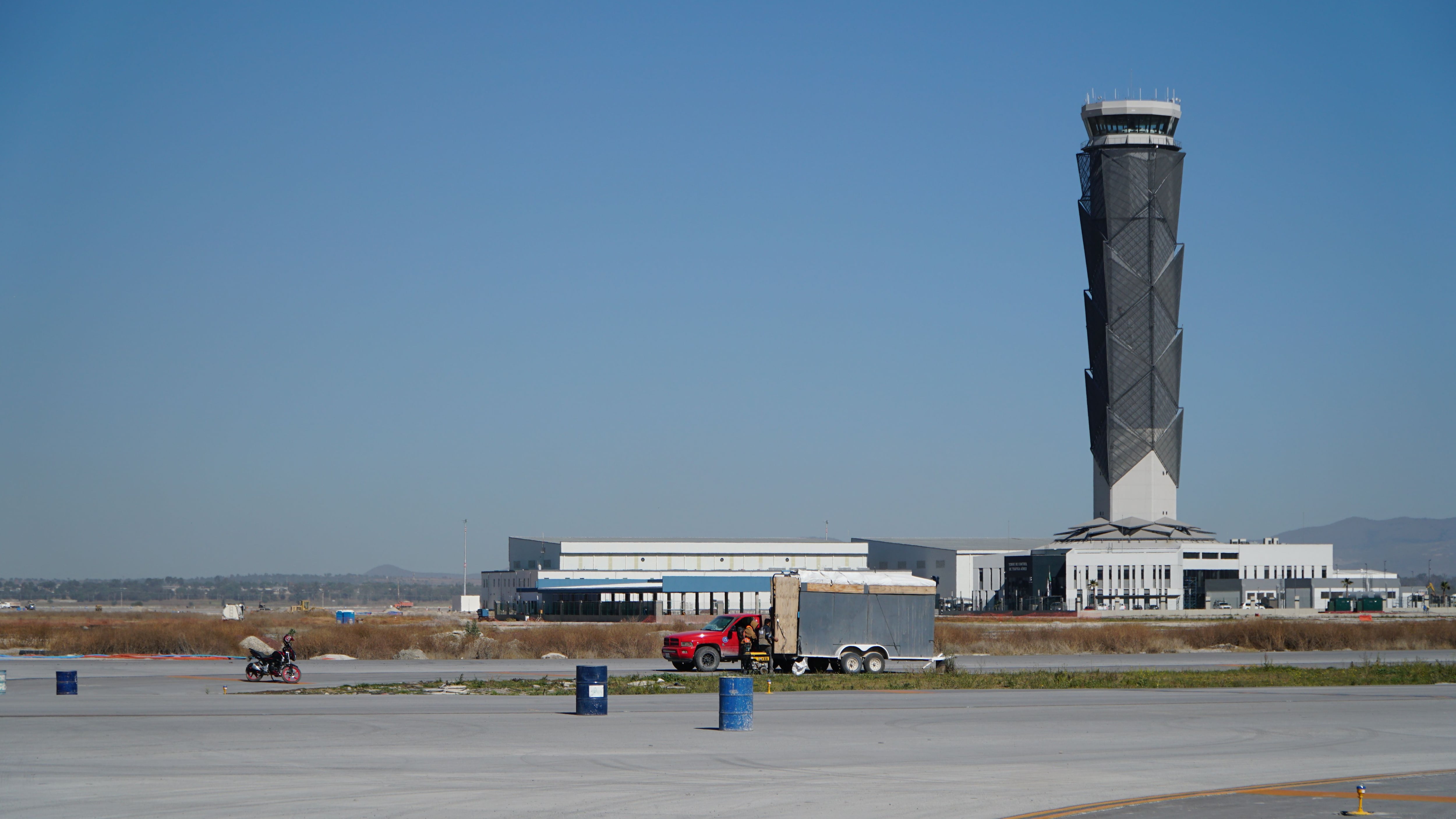 Image de l'AIFA au terminal commercial