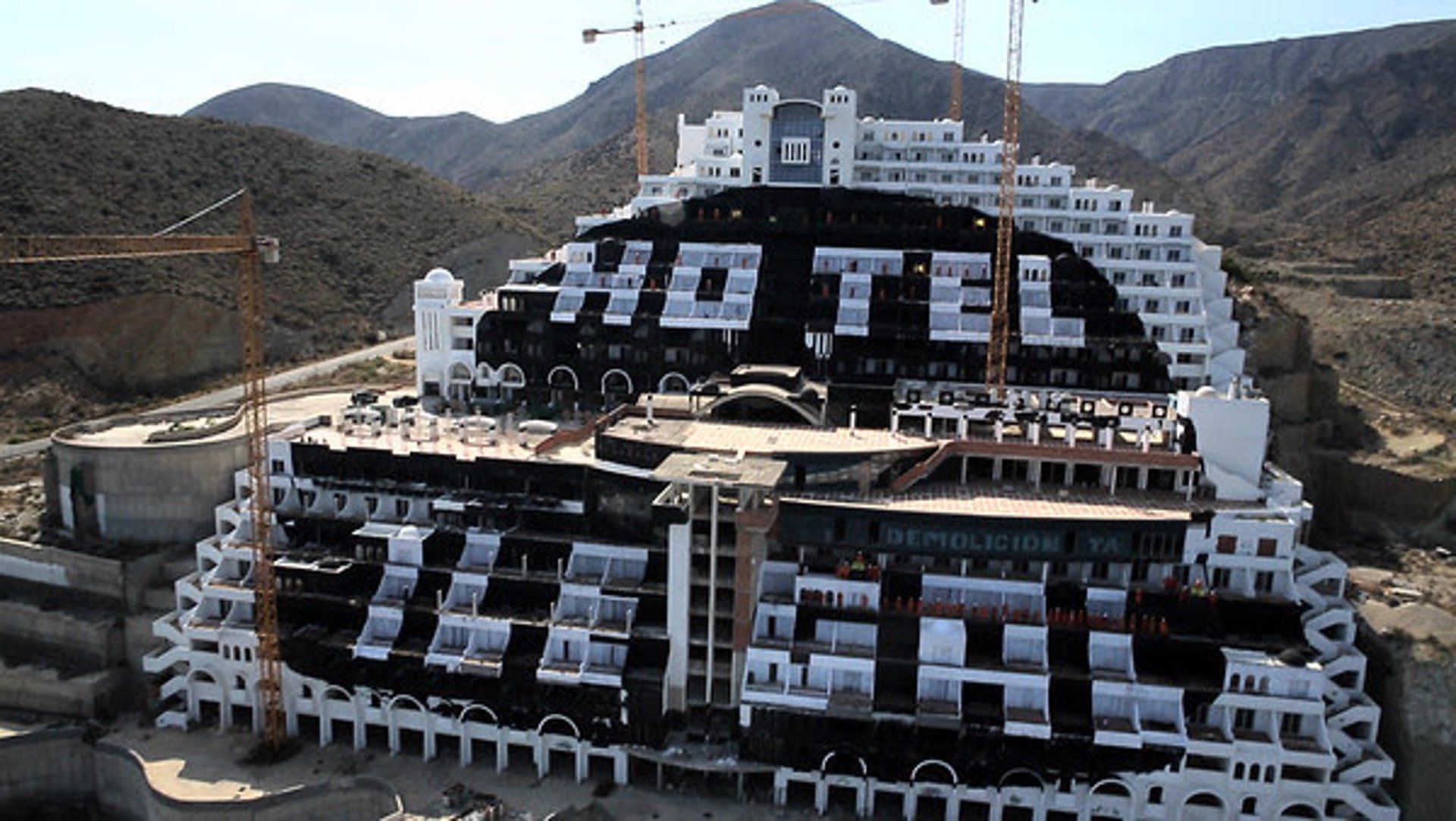 15/03/2024 Hotel de Azata del Sol en el paraje de El Algarrobico, en Carboneras (Almería) POLITICA ANDALUCÍA ESPAÑA EUROPA ALMERÍA GREENPEACE 