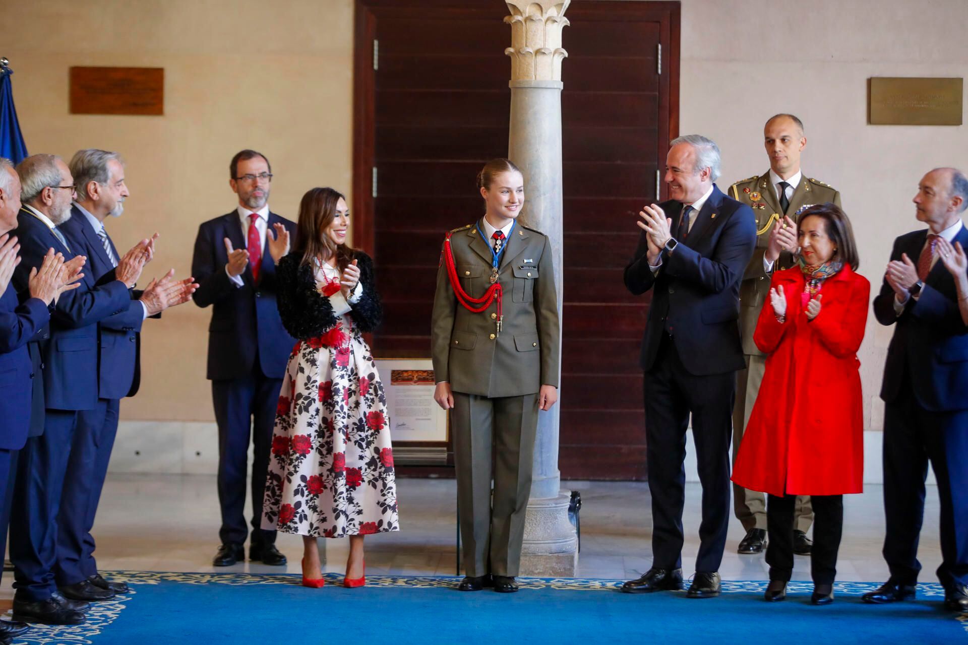 La princesa de Asturias tras recibir la Medalla de las Cortes de Aragón. (EFE/ Javier Cebollada)