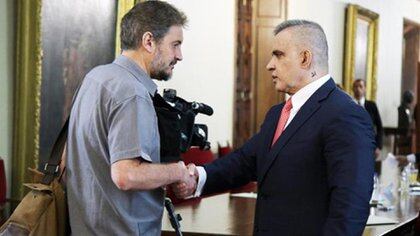 José María Aranaz en su visita del 2019 a Venezuela se reunió con Tareck William Saab