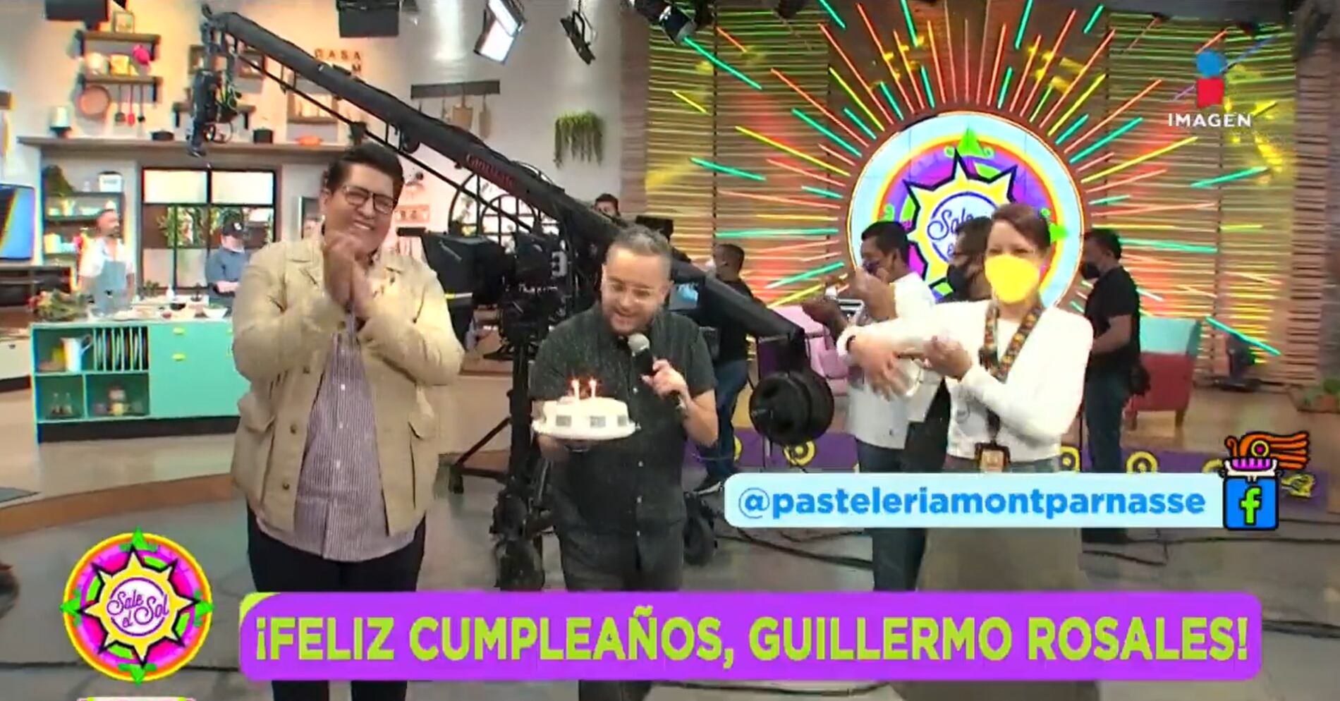 En 2022, el elenco de "Sale el Sol" celebró el cumpleaños de Memo Rosales.