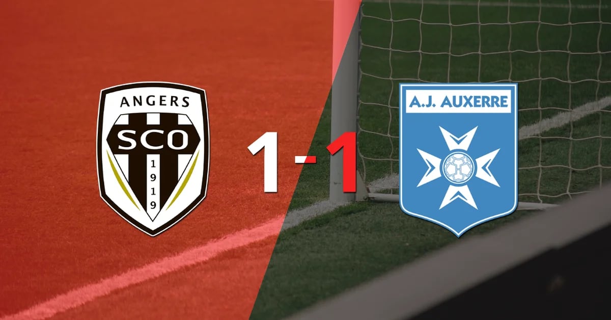 Angers and Auxerre drew 1-1