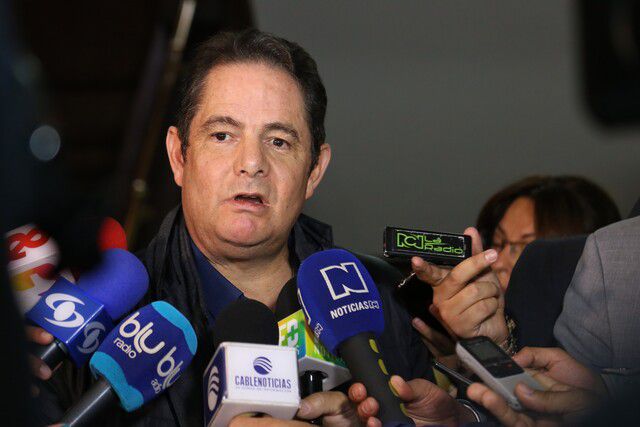 El exvicepresidente Germán Vargas Lleras lidera el partido Cambio Radical, declarado en oposición al Gobierno Petro. Foto: Colprensa.