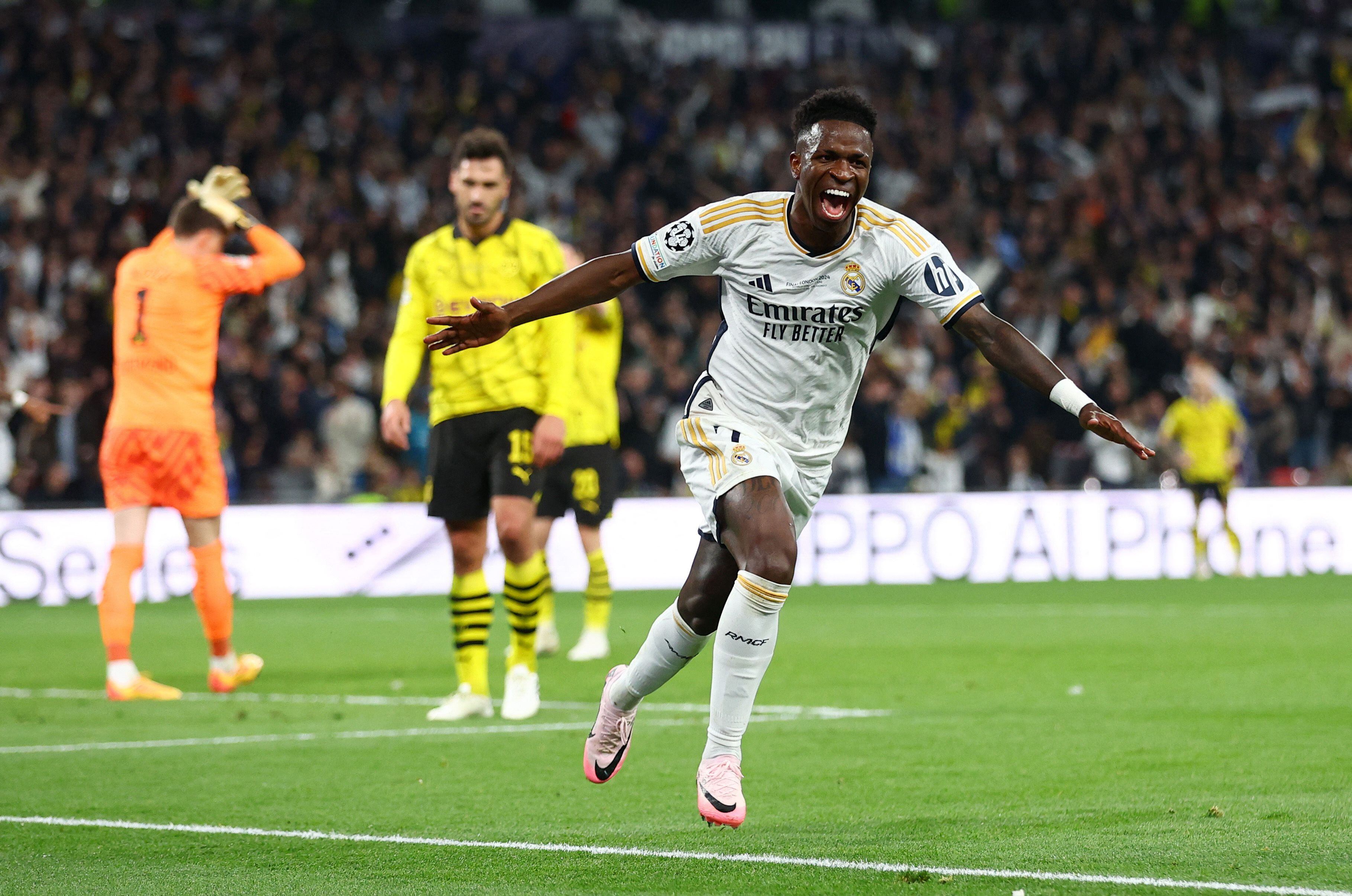 Vinicius festeja el 2-0 del Real Madrid ante Borussia Dortmund (REUTERS/Carl Recine)