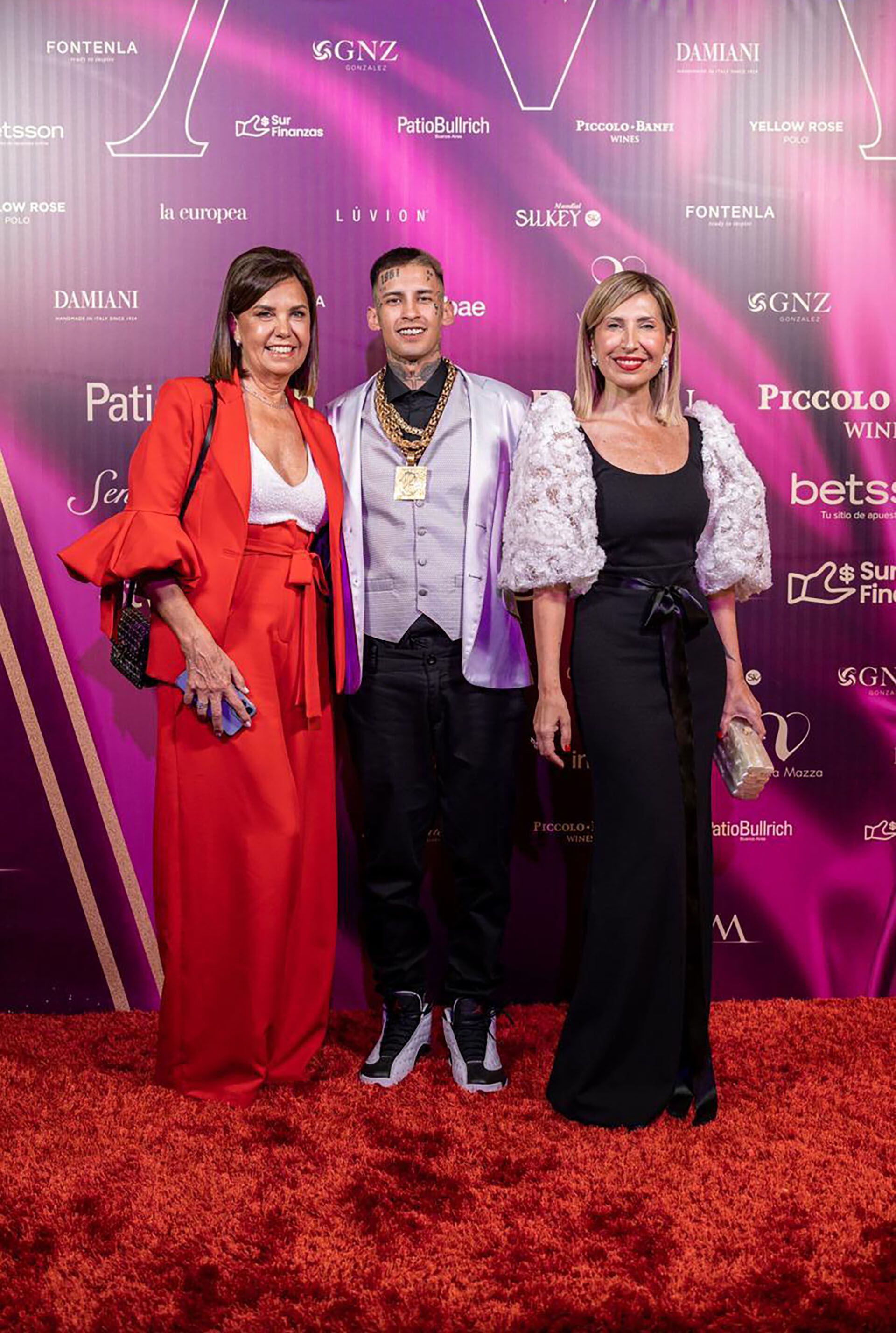 L-Gante junto a Liliana Parodi y Flavia Fernández