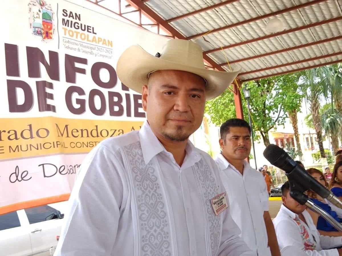 Acusan padre del pelotero Miguel Sanó de asesinar expareja