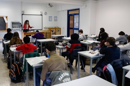 Alumnos de Italia volvieron a clases en enero (Reuters)