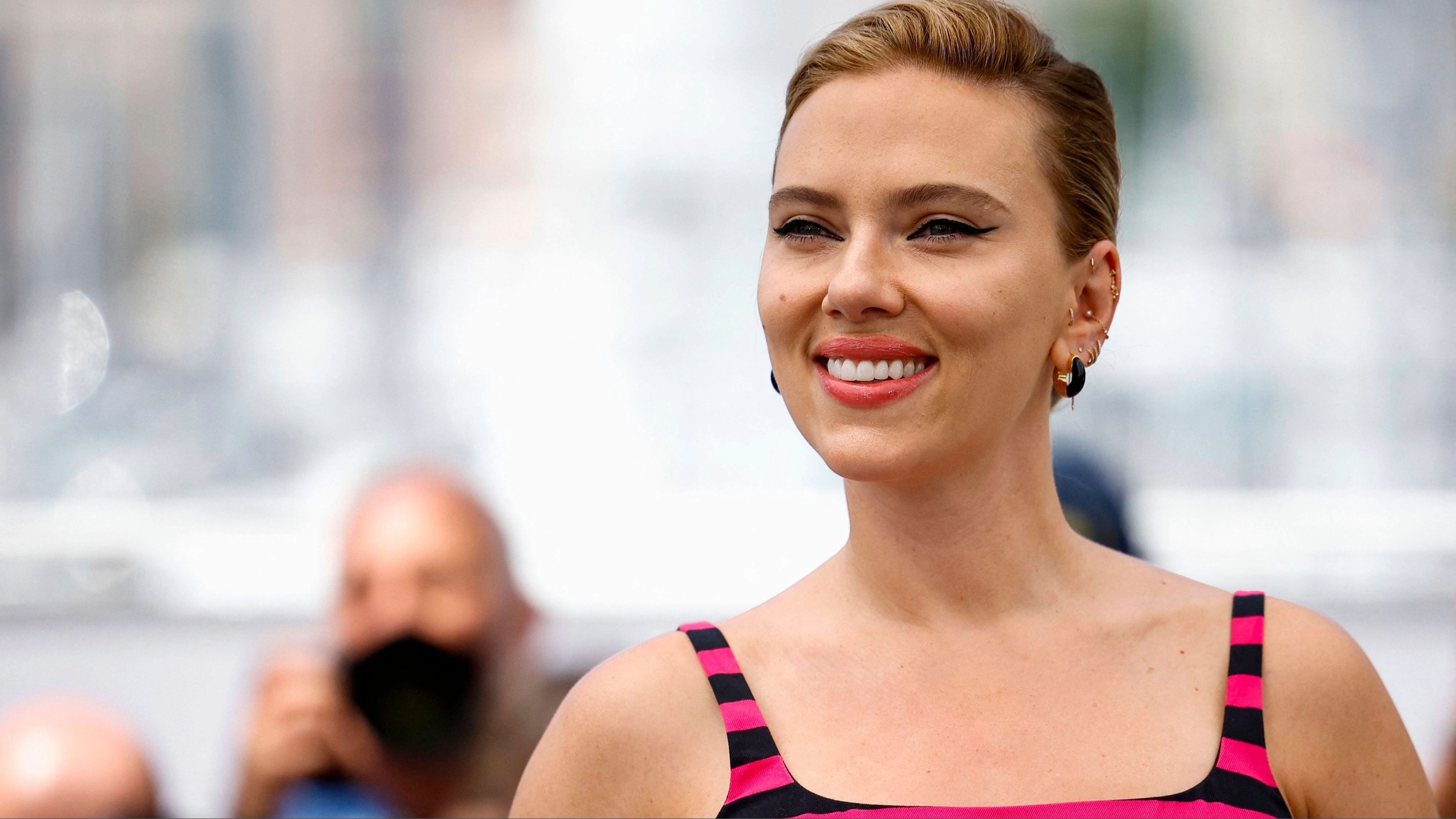 The 76th Cannes Film Festival - Photocall for the film "Asteroid City" in competition - Cannes, France, May 24, 2023. Cast member Scarlett Johansson poses. REUTERS/Sarah Meyssonnier