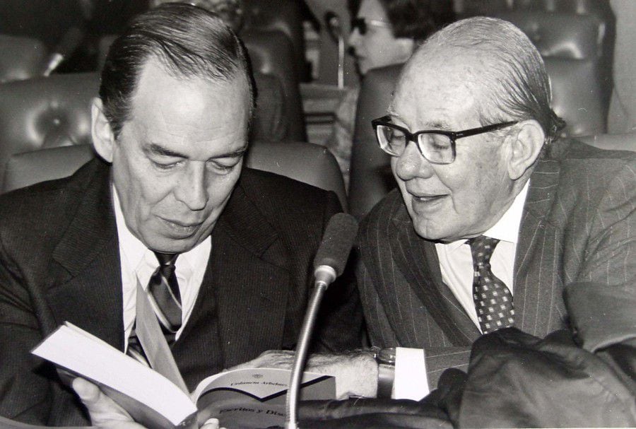 Links. Alvaro Gómez Hurtado, rechts Alfonso Lopez Michelsen. Foto: Colprensa.