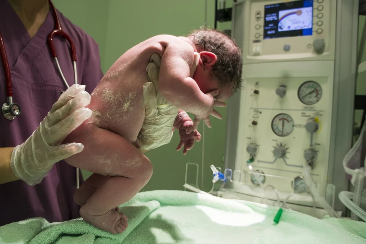 Hospital Arce Quiñones - ¿Tu hijo tiene muchos mocos y le cuesta