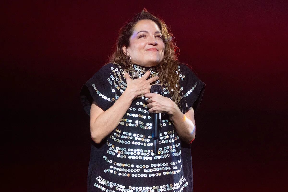 Natalia Lafourcade Y Una Ceremonia Colectiva Dirigida Al Alma Infobae