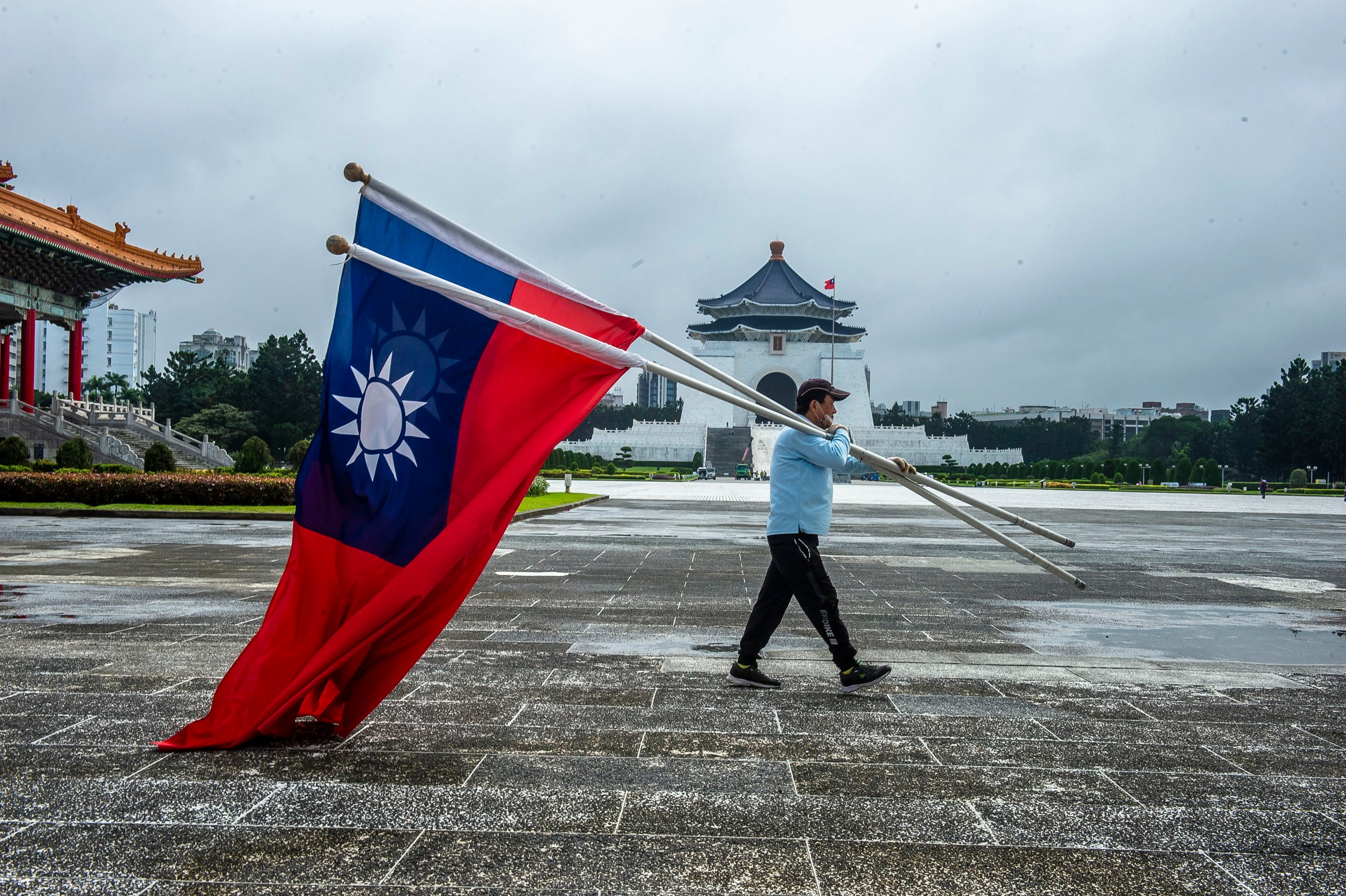 El canciller chino advirtió a EEUU que Taiwán es la “primera línea roja” que no debe traspasar en la relación bilateral (Wiktor Dabkowski/ZUMA Press Wire / DPA)

