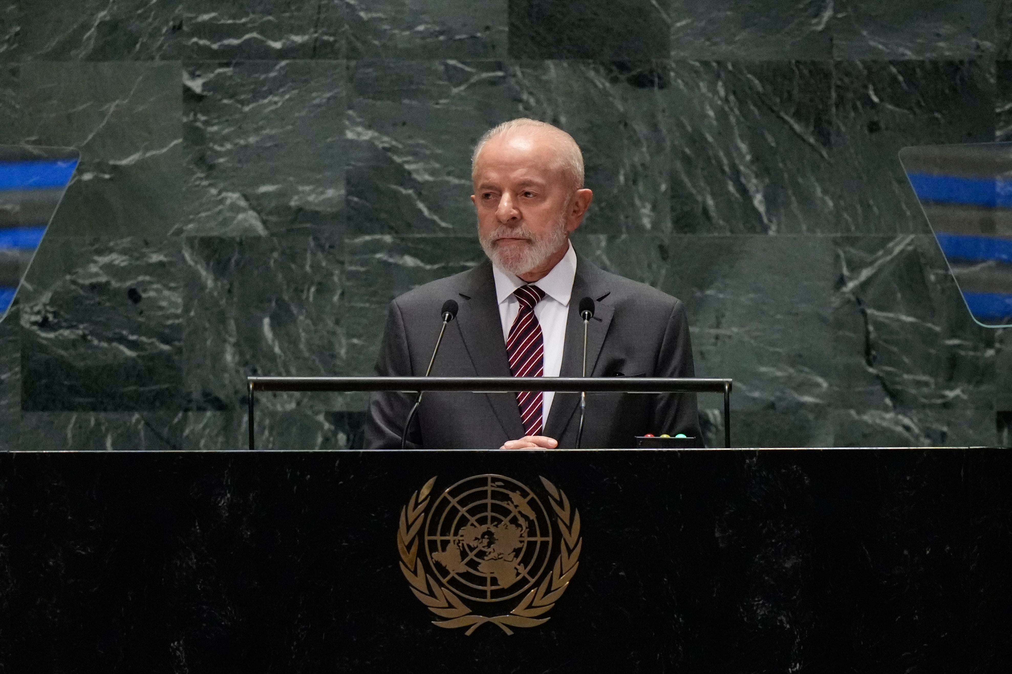 El presidente de Brasil, Luiz Inácio Lula da Silva, interviene en la Asamblea General de la ONU durante la Cumbre para el Futuro, el 22 de septiembre de 2024, en la sede de Naciones Unidas. (AP Foto/Frank Franklin II)