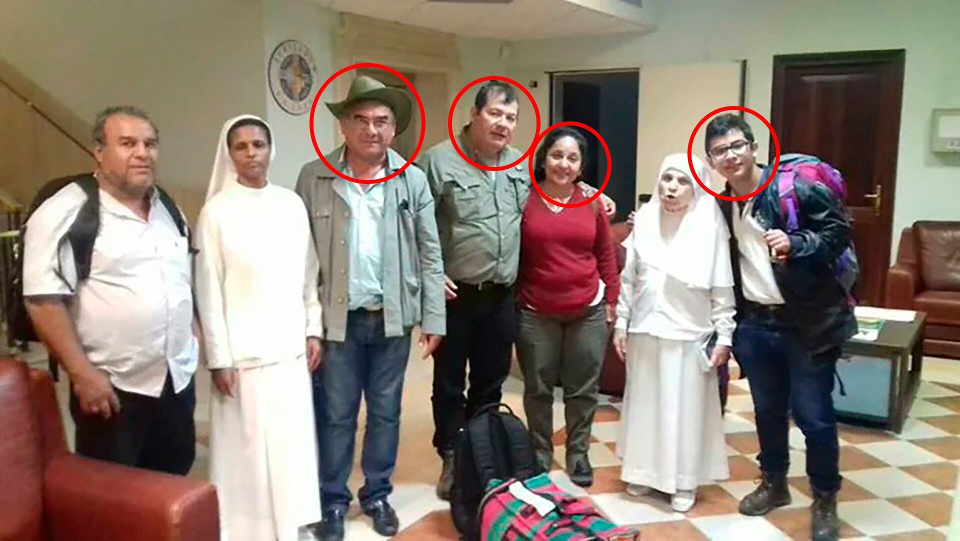 En 2017, Osmar “Quintín” Gómez viajó al Vaticano junto con Emerenciano Sena, Marcela Acuña y César Sena, imputados como coautores del femicidio de Cecilia Strzyzowski 