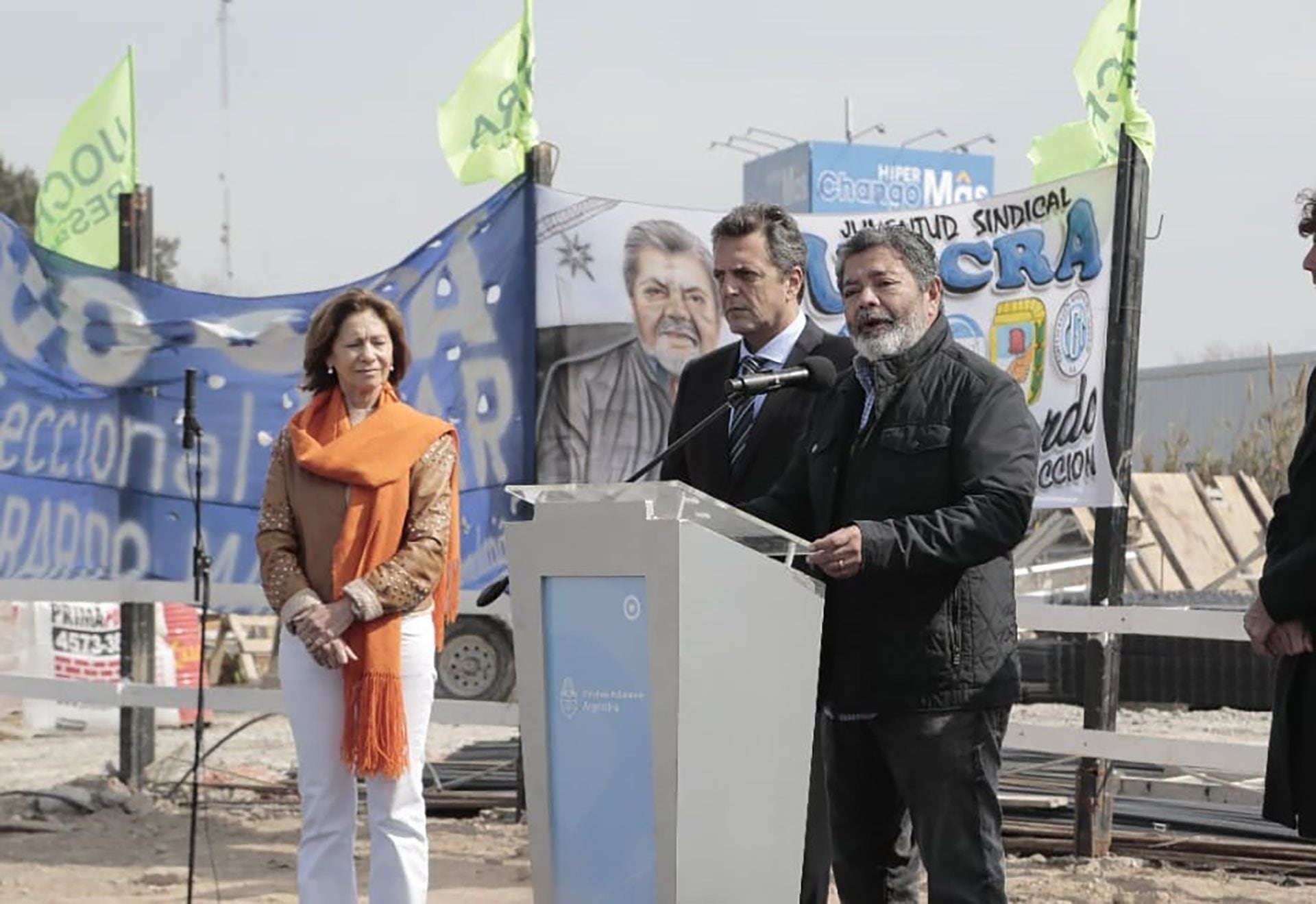 Gerardo Martínez, en un acto de la UOCRA junto con Sergio Massa
