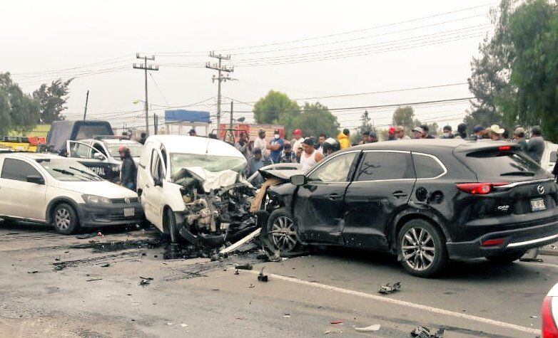 Tras Choque En La Texcoco Lechería Pretenden Ayudar A Chofer Herido Pero Le Roban Pertenencias 0295